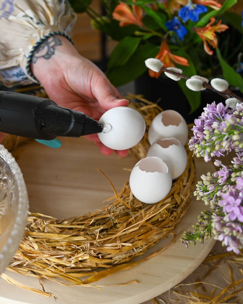 Interflora-Äggkrans-Påsk-Steg4.jpg